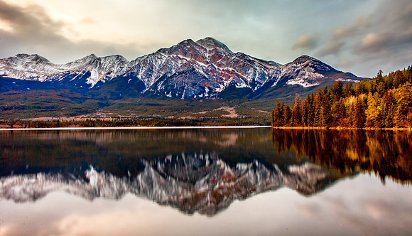 A Pyramids Refection