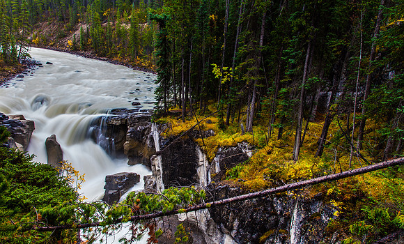 Sunwapta Falls