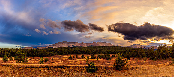 Sunset in the Eastern Slopes - Drew May Photo 20211002_SR_0315-Pano